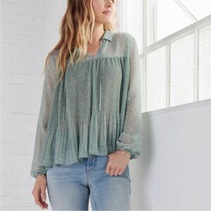 Lauren Conrad LC Peasant Floral Flowy Green Top Pleated